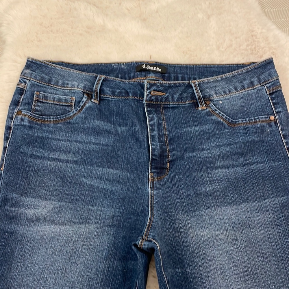 Womens stretch d jeans size 16
